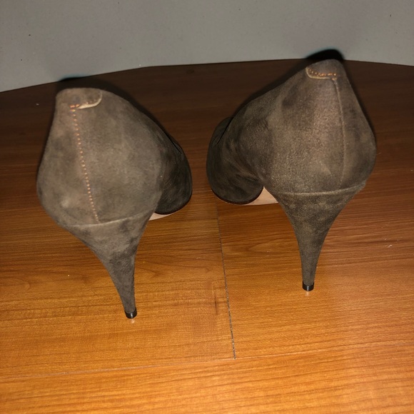 Via spiga dark brown suede pumps heels Sz 6 - Picture 2 of 7